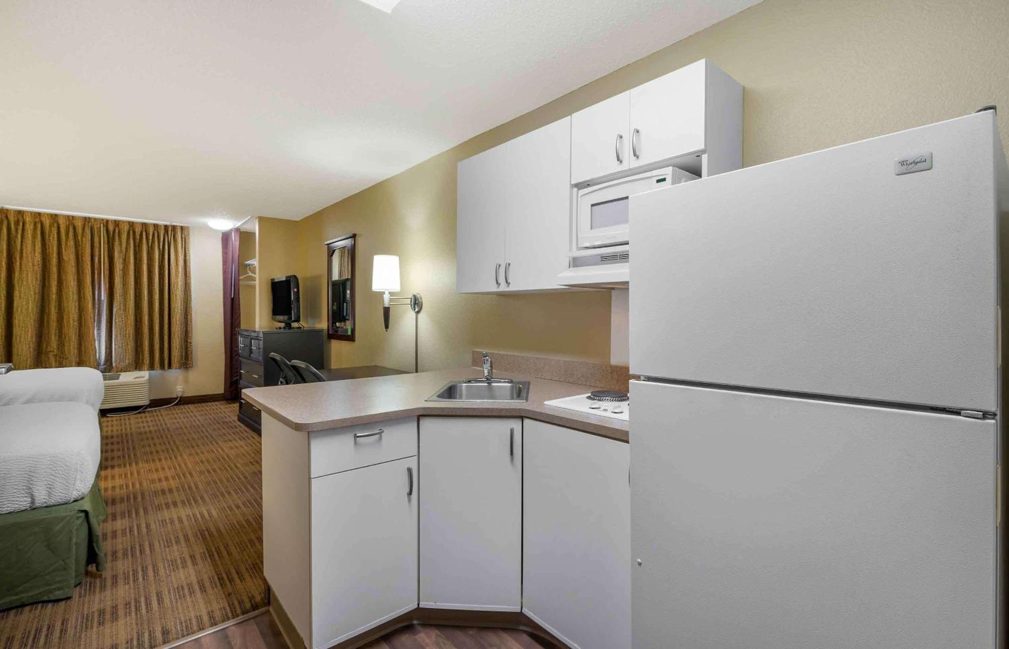 Extended Stay America Suites - Champaign - Urbana Екстериор снимка